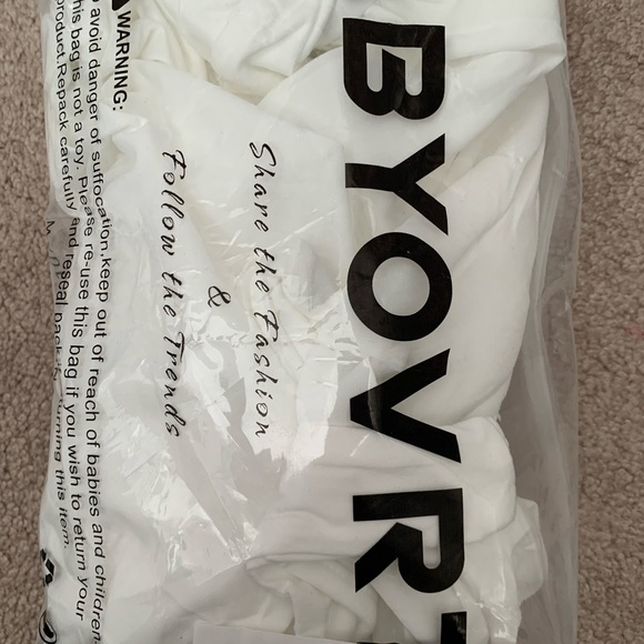 NIB Stylish White Sleeveless Mini Dress - Picture 14 of 14